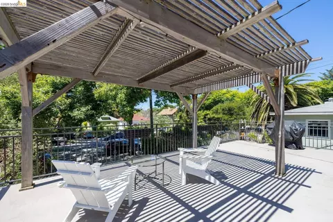 Exterior - 2235 California St, Berkeley, CA 94703 photo 5 of 13