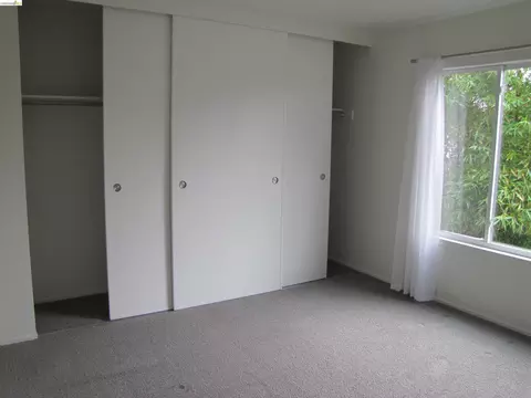 Bedroom - 2235 California St, Berkeley, CA 94703 photo 5 of 6
