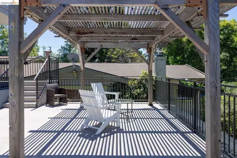 Exterior - 2235 California St, Berkeley, CA 94703 photo 7 of 13