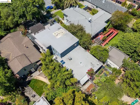 View/Area - 2235 California St, Berkeley, CA 94703 photo 7 of 12