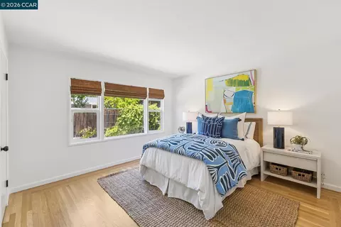 Bedroom - 4 Crest Rd, Lafayette, CA 94549 photo 4 of 4