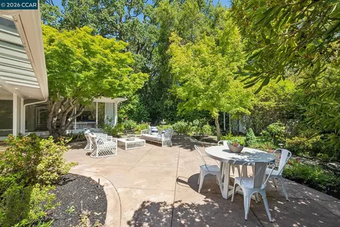 Exterior - 4 Crest Rd, Lafayette, CA 94549 photo 7 of 14