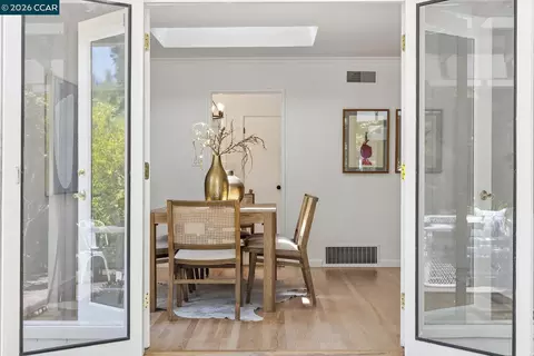 Dining - 4 Crest Rd, Lafayette, CA 94549 photo 2 of 3