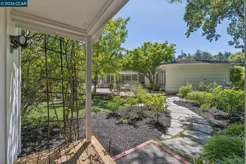 Exterior - 4 Crest Rd, Lafayette, CA 94549 photo 11 of 14