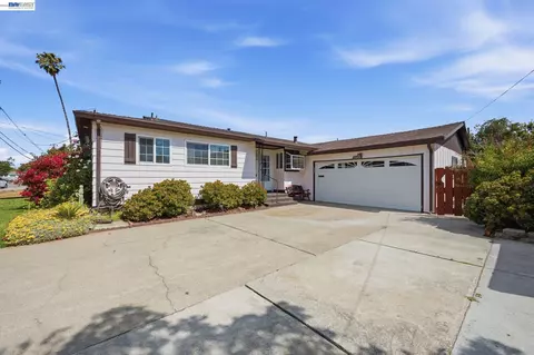 35458 Orleans Dr, Newark, CA 94560