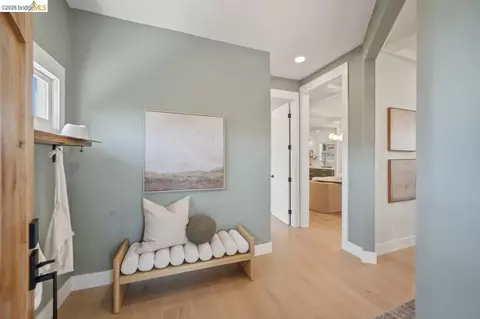 Entry Way - 1009 Addison St, Berkeley, CA 94710 photo 2 of 6