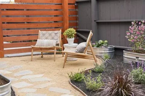 Exterior - 1009 Addison St, Berkeley, CA 94710 photo 9 of 10