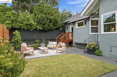 Exterior - 1009 Addison St, Berkeley, CA 94710 photo 4 of 10