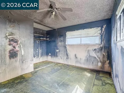 Bedroom - 1932 Griffin Dr, Vallejo, CA 94589 photo 2 of 4