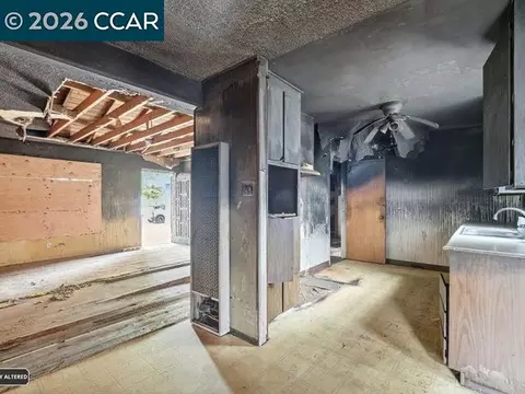Entry Way - 1932 Griffin Dr, Vallejo, CA 94589 photo 1 of 1
