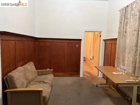 1717 9th St, Oakland, CA 94607 photo 2