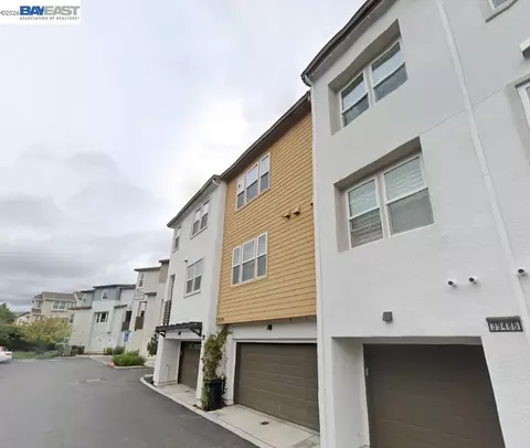 39482 Capstone Cmn, Fremont, CA 94539