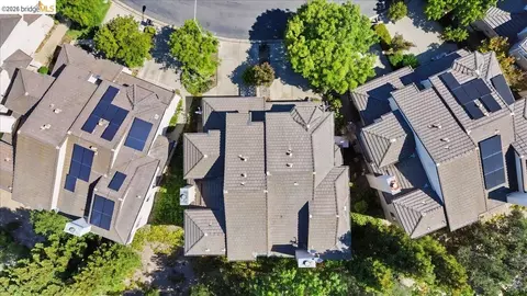 View/Area - 1025 Pinehurst Ct, Concord, CA 94521 photo 6 of 11
