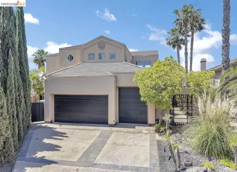 1957 Dolphin Pl, Discovery Bay, CA 94505