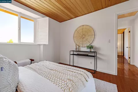 Bedroom - 11433 Wildcat Ct, Dublin, CA 94568 photo 4 of 14