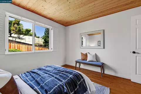 Bedroom - 11433 Wildcat Ct, Dublin, CA 94568 photo 12 of 14