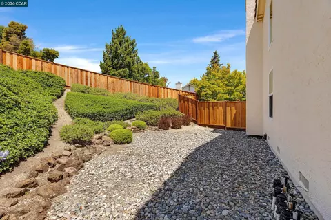 Exterior - 11433 Wildcat Ct, Dublin, CA 94568 photo 19 of 19