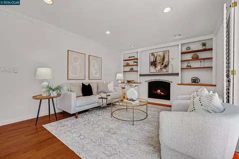 Living - 11433 Wildcat Ct, Dublin, CA 94568 photo 7 of 7
