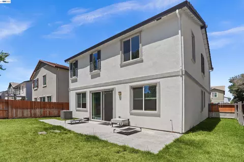 Exterior - 281 Agata Way, Oakley, CA 94561 photo 2 of 3