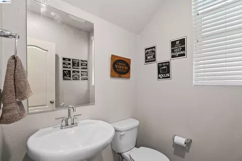 Entry Way - 281 Agata Way, Oakley, CA 94561 photo 3 of 5