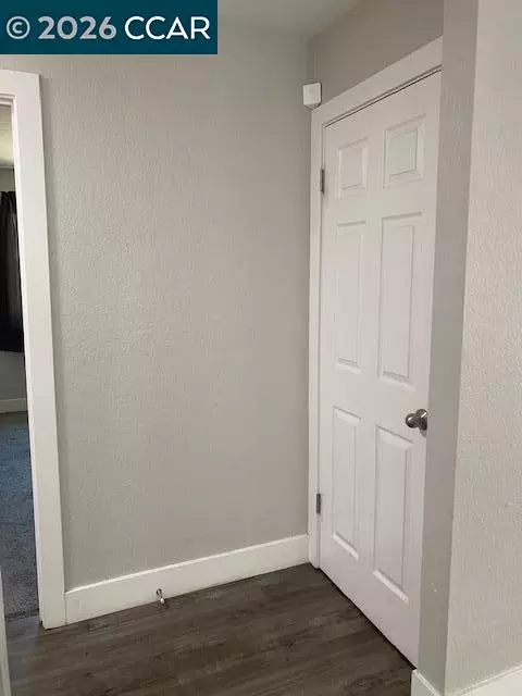 Entry Way - 945 Arambel Dr, Patterson, CA 95363 photo 2 of 3
