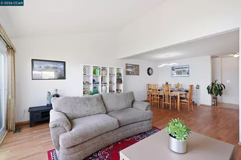 46 Edgewater Pl, Pittsburg, CA 94565 photo 13