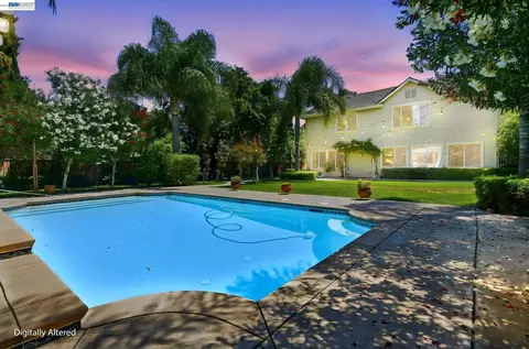 Exterior - 2631 Amatchi Ct, Tracy, CA 95304 photo 13 of 14