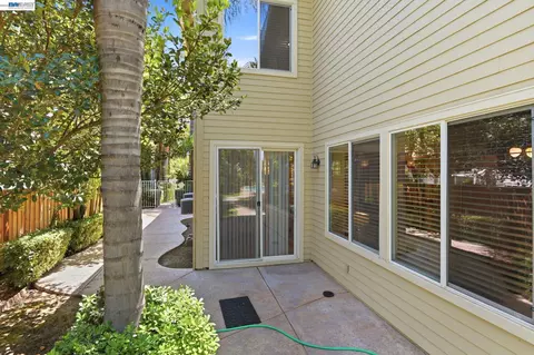 Exterior - 2631 Amatchi Ct, Tracy, CA 95304 photo 6 of 14
