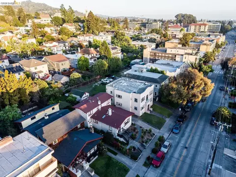 View/Area - 1643 Oxford St, Berkeley, CA 94709 photo 5 of 10