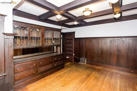 Living - 1643 Oxford St, Berkeley, CA 94709 photo 3 of 4
