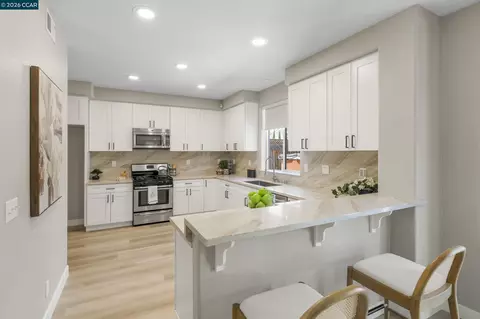 Kitchen - 38 Keith Ct, Oakley, CA 94561 photo 1 of 5