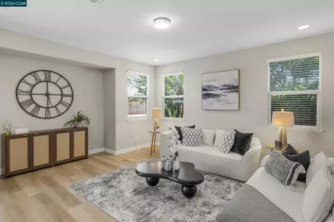 Living - 38 Keith Ct, Oakley, CA 94561 photo 3 of 10
