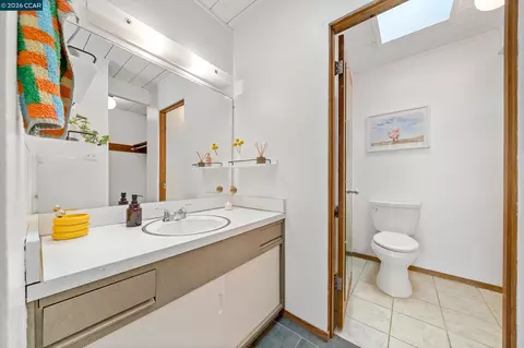 Bath - 4130 Wilson Ln, Concord, CA 94521 photo 1 of 3