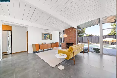 Living - 4130 Wilson Ln, Concord, CA 94521 photo 4 of 7