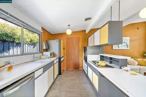Kitchen - 4130 Wilson Ln, Concord, CA 94521 photo 3 of 5