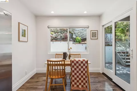 Dining - 515 Vincente Ave, Berkeley, CA 94707 photo 6 of 7