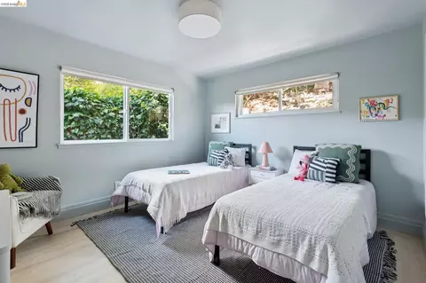 Bedroom - 515 Vincente Ave, Berkeley, CA 94707 photo 6 of 7