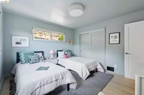 Bedroom - 515 Vincente Ave, Berkeley, CA 94707 photo 7 of 7