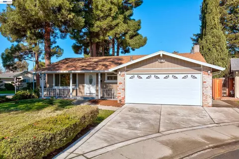 34312 Cornwallis Ct, Fremont, CA 94555