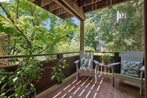 Exterior - 1090 Cragmont Ave, Berkeley, CA 94708 photo 13 of 25