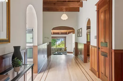 Entry Way - 1090 Cragmont Ave, Berkeley, CA 94708 photo 6 of 12