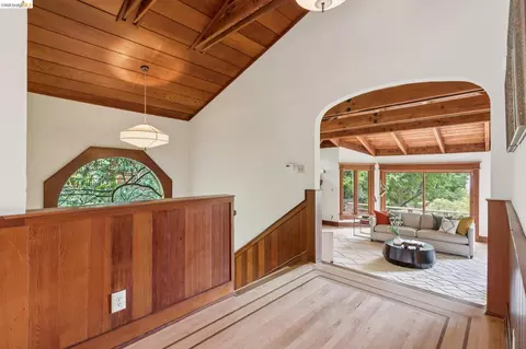 Entry Way - 1090 Cragmont Ave, Berkeley, CA 94708 photo 8 of 12