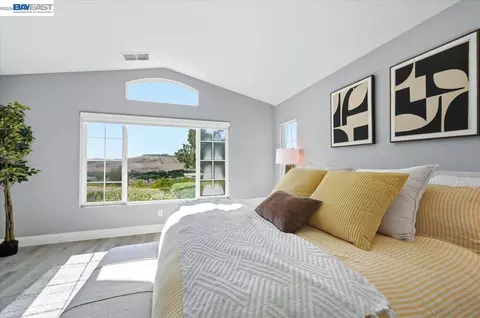 Bedroom - 5688 Cedar Crst, Dublin, CA 94568 photo 2 of 11