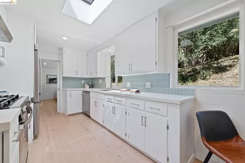 Kitchen - 100 Avenida Dr, Berkeley, CA 94708 photo 1 of 5