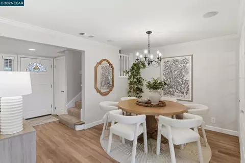 Dining - 282 Windstream Pl, Danville, CA 94526 photo 3 of 5