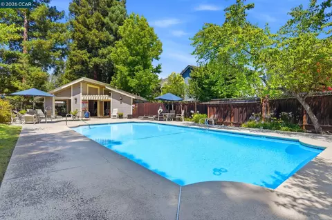 Exterior - 282 Windstream Pl, Danville, CA 94526 photo 10 of 11
