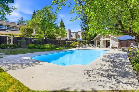 Exterior - 282 Windstream Pl, Danville, CA 94526 photo 9 of 11