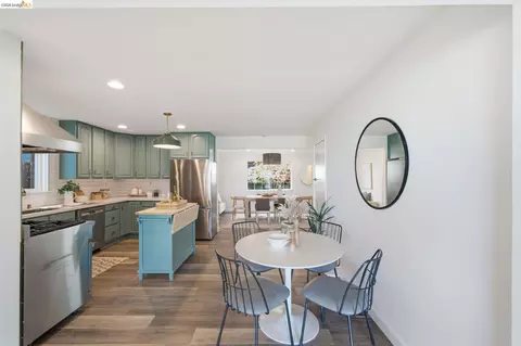 Dining - 1464 Olympus Ave, Berkeley, CA 94708 photo 1 of 4