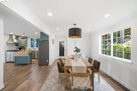 Dining - 1464 Olympus Ave, Berkeley, CA 94708 photo 3 of 4