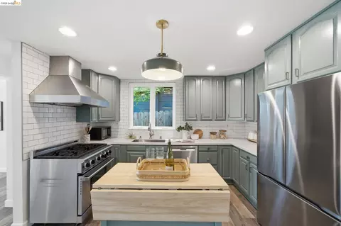 Kitchen - 1464 Olympus Ave, Berkeley, CA 94708 photo 4 of 4